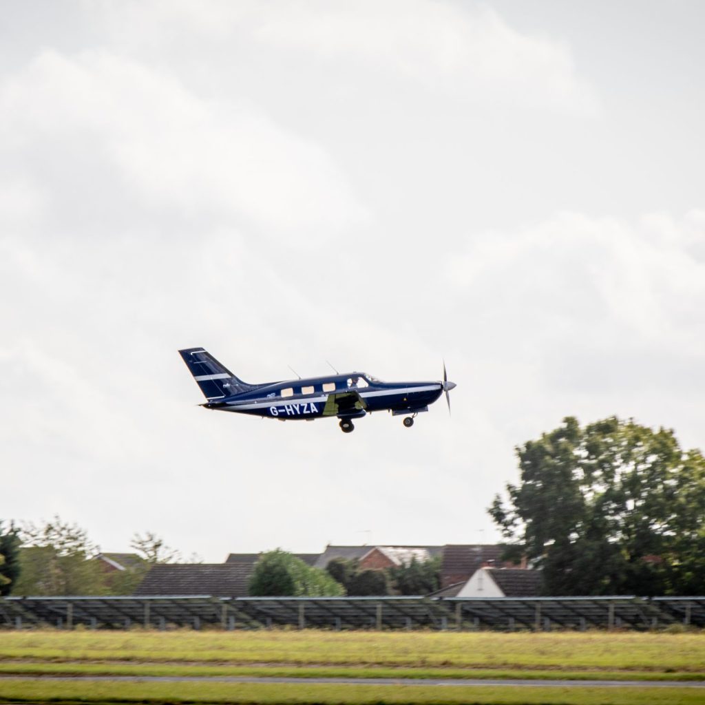 World’s First Hydrogen Fuel Cell Powered flight of a Commercial-Grade Aircraft